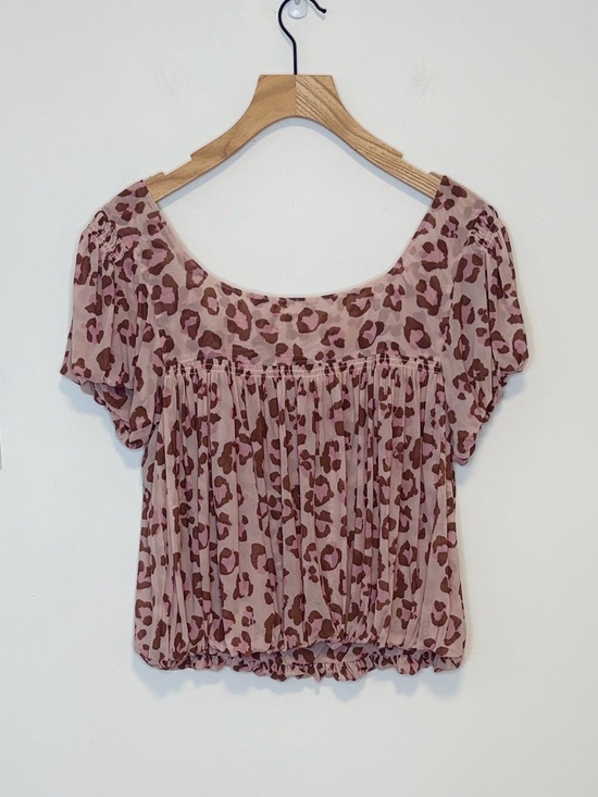 Free People Meg's Blouse Blush Pink Leopard Print Top , sz : medium - Picture 7 of 11